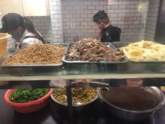 -覃肥叔桂林米粉(粮道街店)