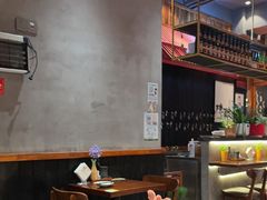 -8PINTS八品脱·日料·烧鸟·精酿小酒馆(莘庄店)