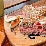 🥯贝果星人快🐛这一抹粉红也太少女了吧！好恰又好看