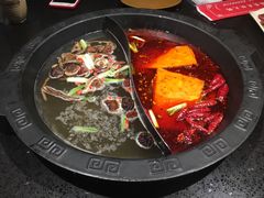 -宽板凳老灶火锅(外馆斜街店)