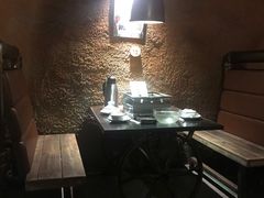 卡座-愿者上钩·纸包鱼(翻身店)