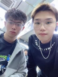 -藤野造型专业烫染接发