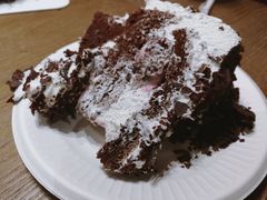 -皇冠幸福里动物奶油生日蛋糕(光谷软件园店)