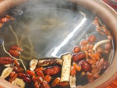藥膳湯底-威邵鸡煲(西华路总店)
