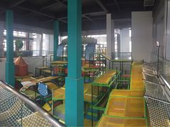 -蒙特利亲子乐园