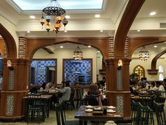 大堂-清真·玛丽亚新疆菜主题餐厅(浙江中路店)