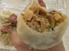 -白玉兰食品(中山公园龙之梦店)