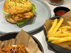 -必胜客(华南摩尔店)