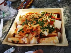 -汤锅大王(新平曹苏黄牛汤锅有限公司)