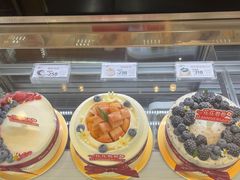 -花花卷卷·鲜食蛋糕(静安久光百货店)