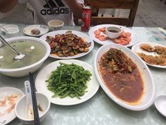-范饭椰林川湘味海鲜·椰子鸡(三亚湾椰梦长廊店)