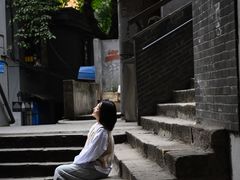 -白象居