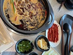 -园里火锅(仁和新城店)