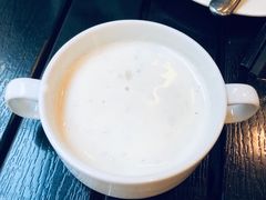 奶油蘑菇汤-汽车博物馆主题餐厅