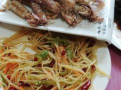 -宾朋海鲜特色美食餐厅·纯手工鲅鱼水饺(兴海路店)