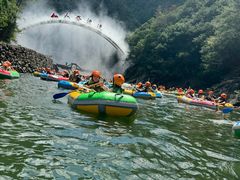 -仙人谷漂流景区