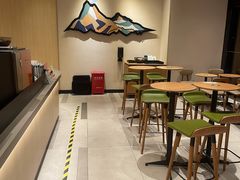 -星巴克(古美路店)