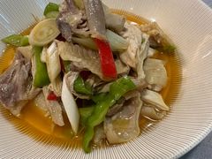 -汗腾格里·风味餐厅(新疆驻京办店)
