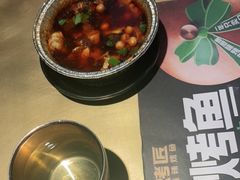 -吞鱼兽麻辣烤鱼(万达店)