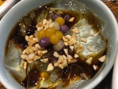 -渝是乎酸菜鱼·川渝小炒(新世界百货望京店)