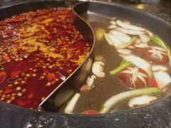 鸳鸯锅-井格重庆火锅(临平银泰城店)