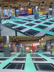 -反弹蹦床公园·运动乐园·团建·亲子派对(深圳观澜湖店)