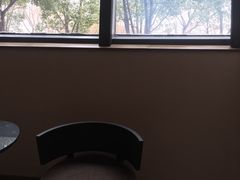 -上海滴水湖皇冠假日酒店