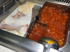 -海底捞火锅鲜切牛肉主题店(长寿路店)