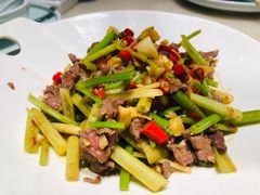 -佬麻雀·新湘菜(珠海金发购物中心店)