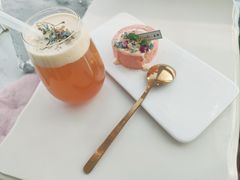 -共舞时光猫咖·狗咖(新街口店)