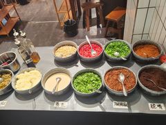 -黔有有贵州酸汤夺夺粉火锅(五味十字店)