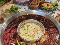 -歪火锅(宝光寺店)
