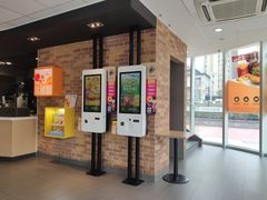 -麦当劳(政通路店)