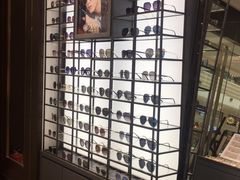 -回瑞眼镜·蔡司·依视路官方授权店(广益路万达店)