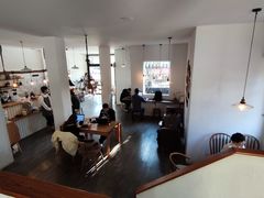 大堂-MAISON门前杂货店