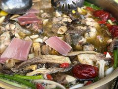-大理.老字号渝记酸萝卜乌鱼(古城总店)