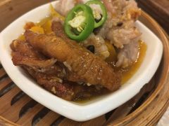 鸳鸯排骨拼凤爪-龙的酒楼·手工早茶·顺德菜(近良路店)