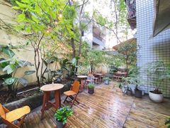 -懒鱼时光馆(沙坪坝店)