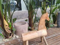 -桉树林A coffee 森林餐厅(三圣乡店)