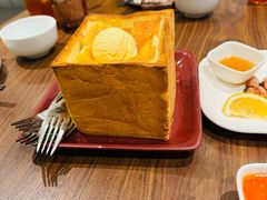 -港丽餐厅(正大店)