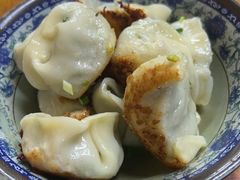 -无名氏宵夜小摊(祝家三姐妹馄饨店)