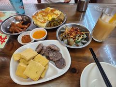 -88号小吃店·经典云南菜·地道纳西美食