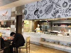 -筠咖啡西餐厅(上海国展宝龙丽筠酒店)