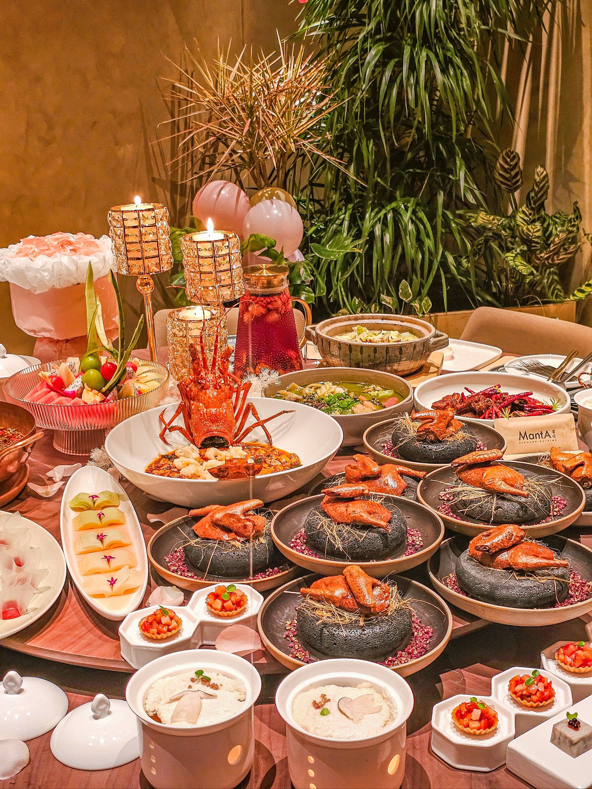 闺蜜的生日宴席.已经好吃到没话说