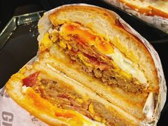 -The Habit Burger Grill 哈比特汉堡(爱琴海店)
