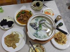 -天乐农家鱼头王(天目湖店)