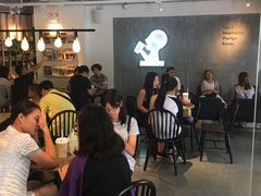 等位区-喜茶(佛山顺德大良东乐路店)