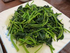 炒地瓜叶-老杨饭店(万科里店)