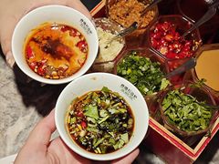 -禄婶鸡煲·打边炉