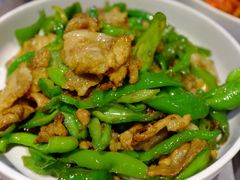 -龙巢盱眙龙虾·牛蛙·烧烤宵夜(八卦岭店)